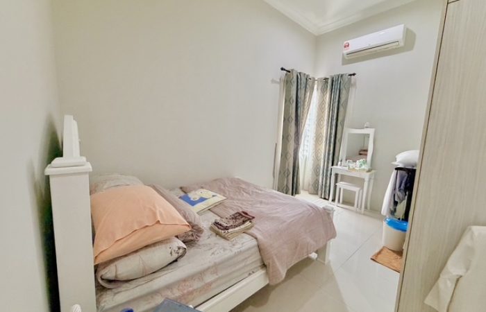Rumah Untuk Dijual Semi-D Bandar Warisan Puteri Sikamat Negeri Sembilan