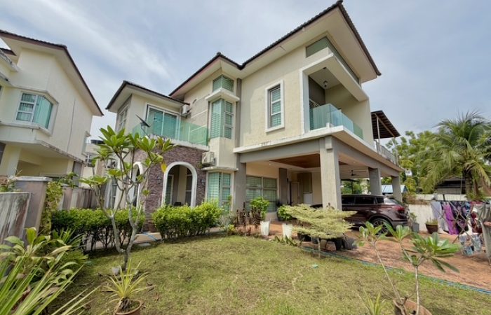 Rumah Untuk Dijual Semi-D Bandar Warisan Puteri Sikamat Negeri Sembilan